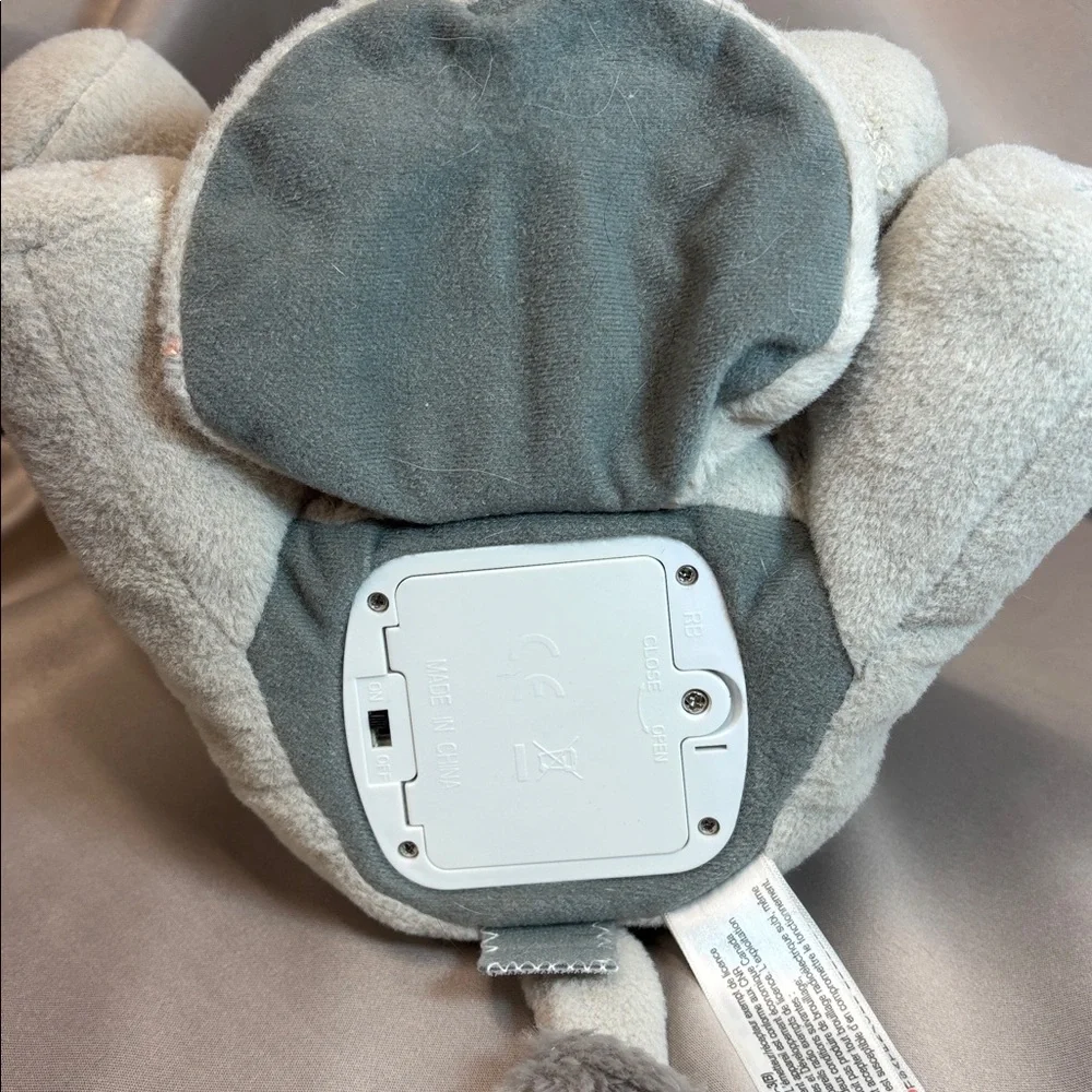 Gund Flappy the Elephant - Picture 5 of 10
